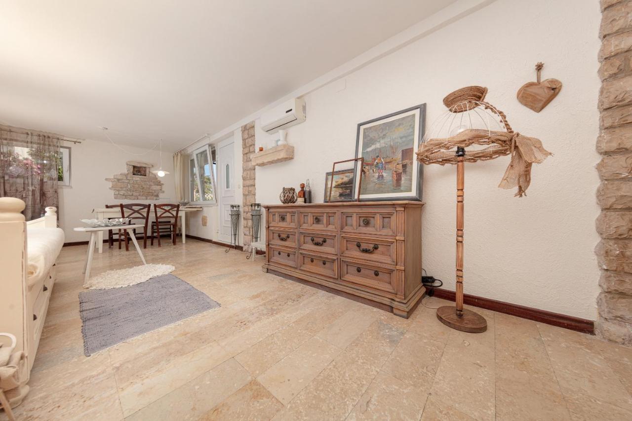 Casa Mia - Apartman Zara Medulin Luaran gambar