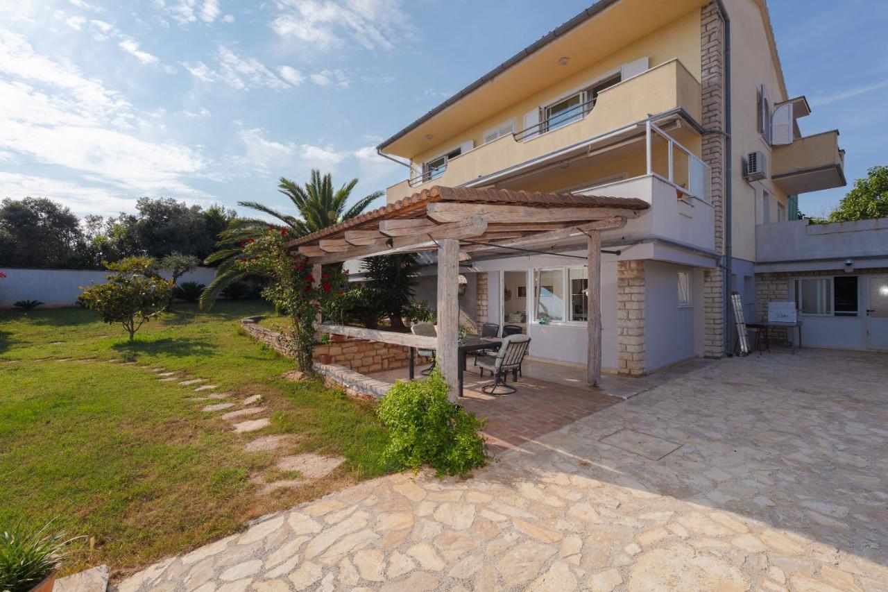 Casa Mia - Apartman Zara Medulin Luaran gambar